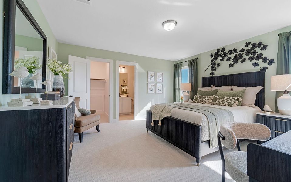 Furnished interior in a model home at Grande Estates in Bertram (Image 33).