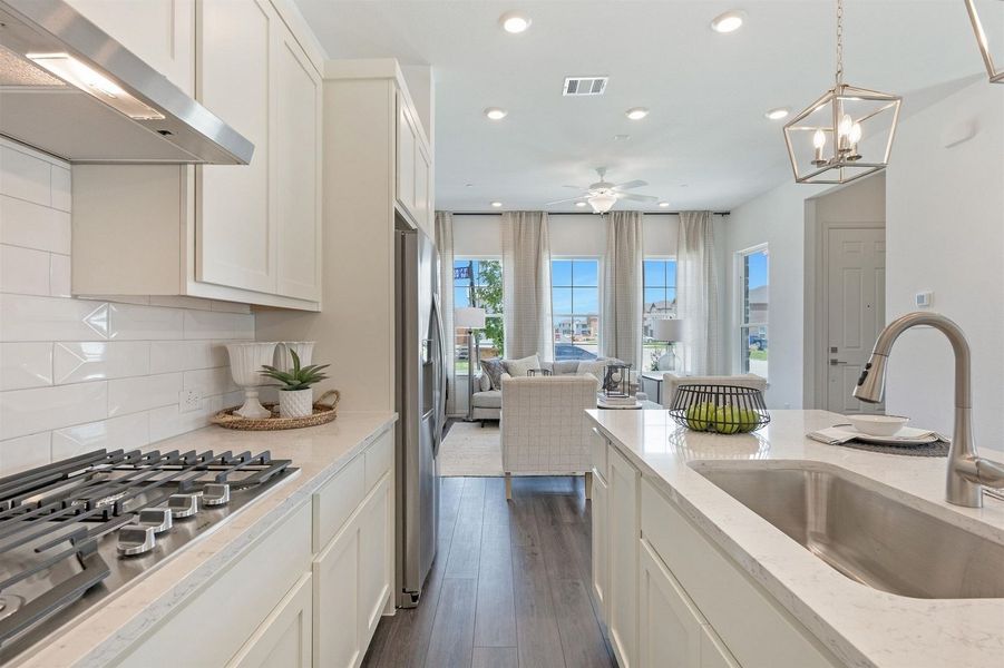 Image 15 of the Legends Crossing - Bungalows community in Irving, TX.