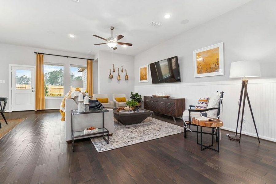 Image 4 of the Grove Landing community in Tomball, TX.