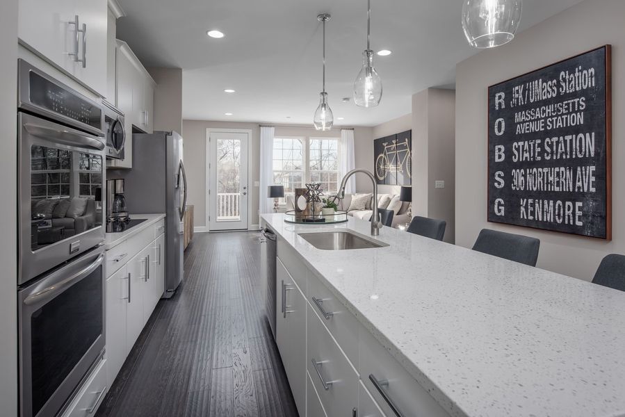 Essence at Elms Glen Townhomes Essence at Elms Glen Townhomes