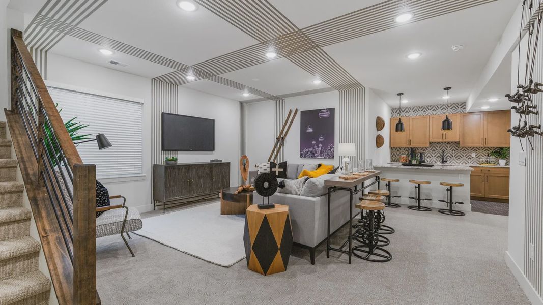 Sophisticated wood elements and unique ceiling patterns create an elegant ambiance in Dillon Pointe. Sophisticated wood elements and unique ceiling patterns create an elegant ambiance in Dillon Pointe.