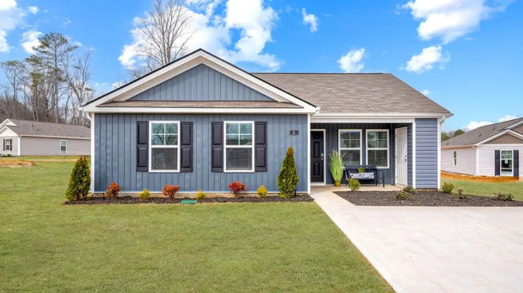 Front exterior of a home in the Lake Terrace community, located in LaFayette, GA (Image 1).