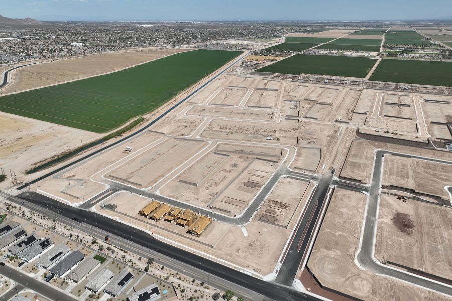Site preparation and early development at Tyler Ranch in Buckeye, AZ (Image 31).
