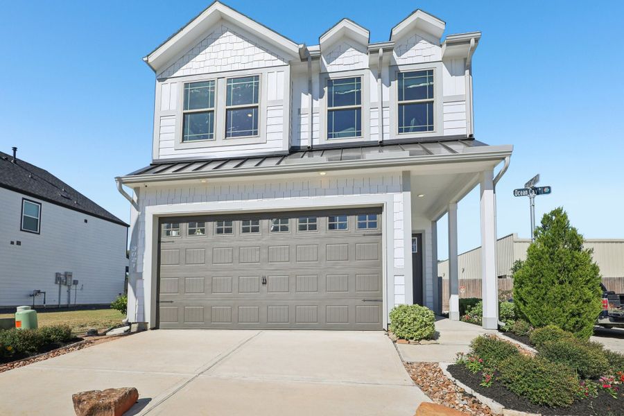 Cay Landing Model - Nimitz - Elevation B