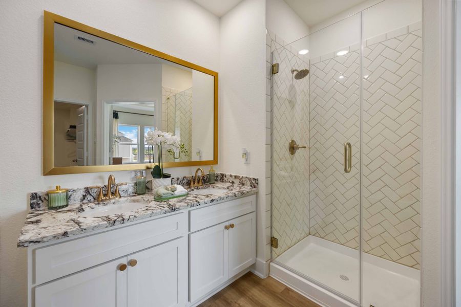 Alicante Model Home – Picasso Floorplan – Primary Bathroom Alicante Model Home – Picasso Floorplan – Primary Bathroom