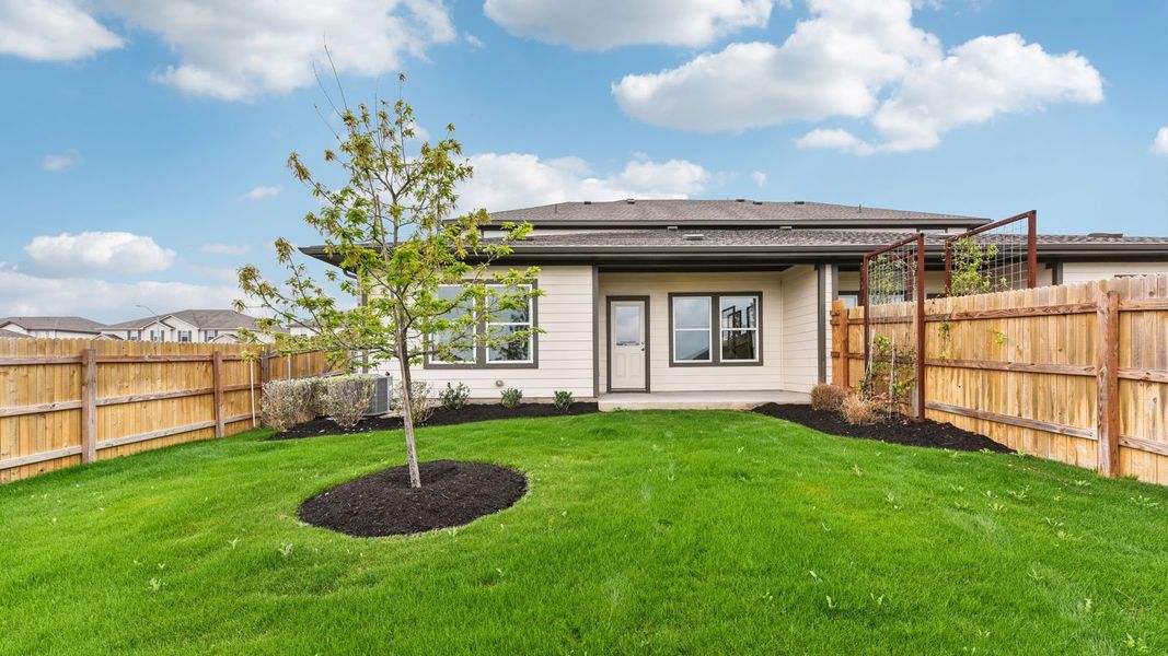 Exterior details of a home in Palomino, Manor (Image 15).