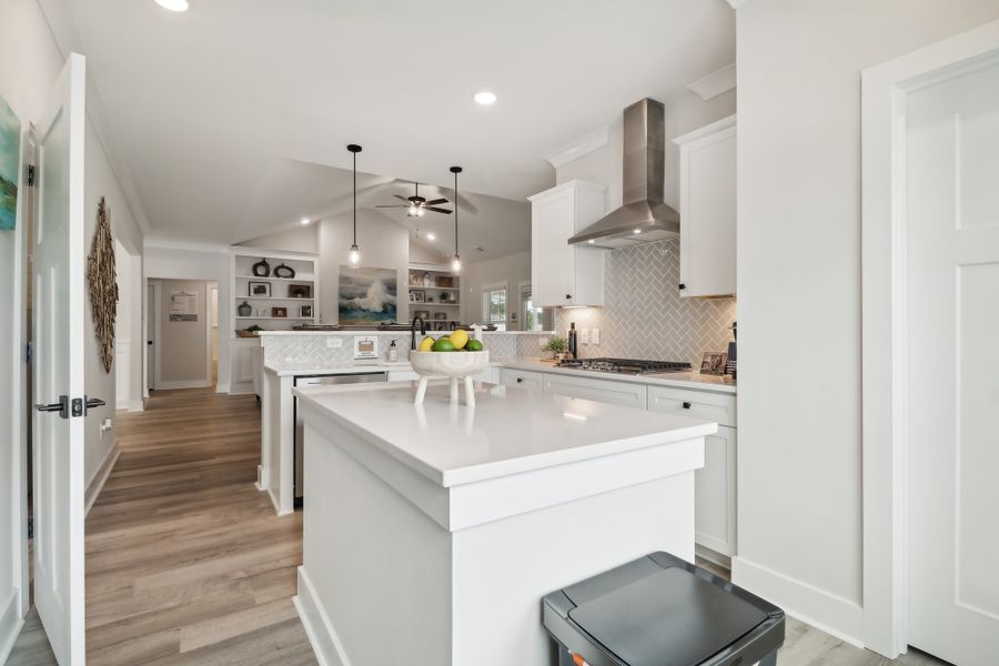 Wisteria II Kitchen 3