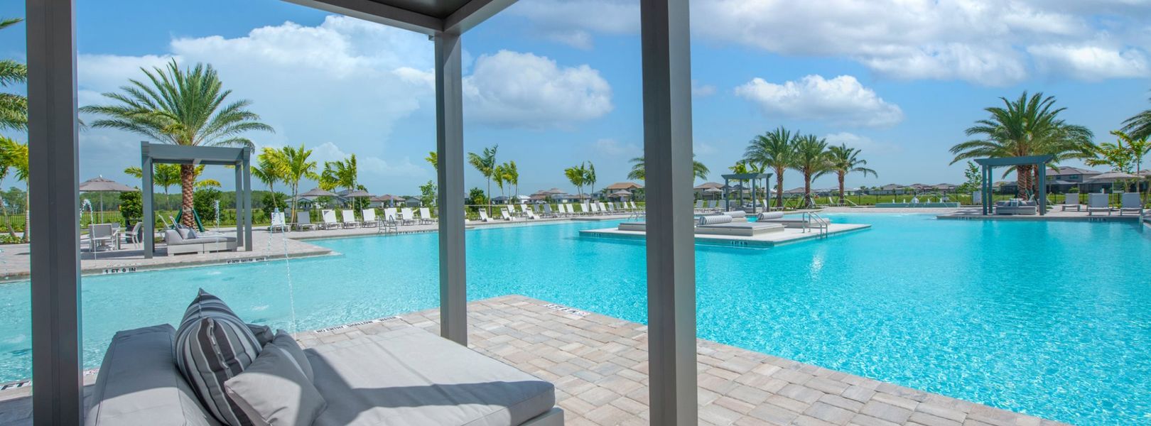 Verdana Village swimming pool Verdana Village swimming pool