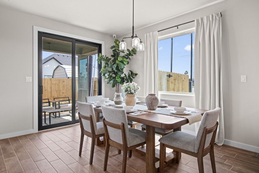 Furnished interior in a model home at Las Cruces in Alamo (Image 34).