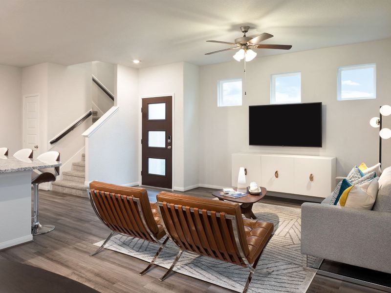 Image 3 of the Oaks of Lawndale community in Houston, TX.