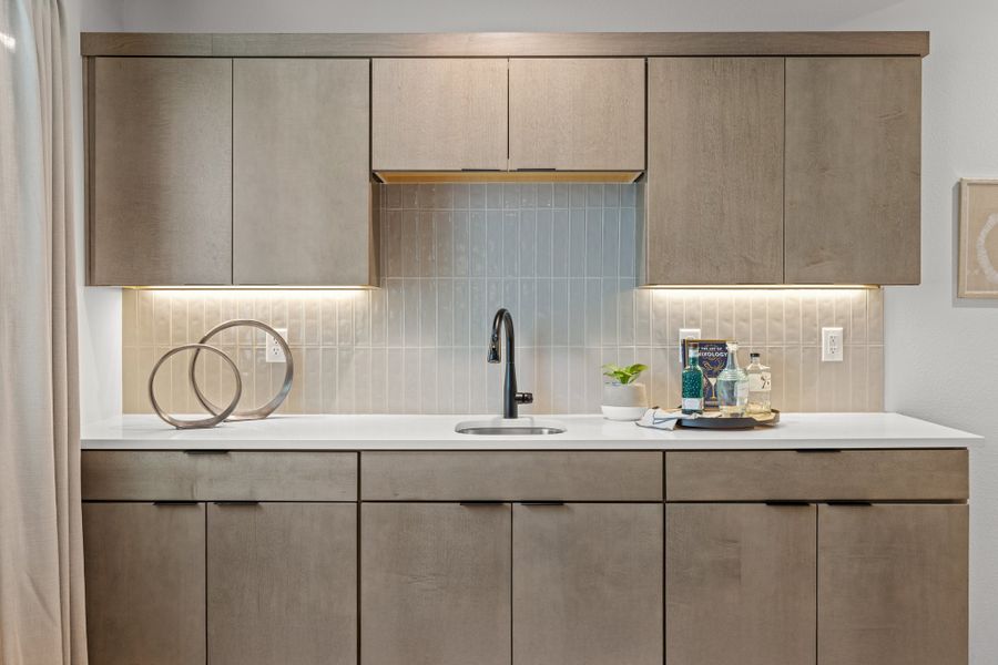 RainDance 60s Plan C417 Wet Bar by American Legend Homes