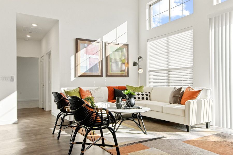 Mira Lagos Villas,75054