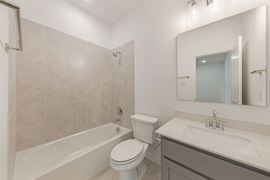 Image 34 of the Legends Crossing - Bungalows community in Irving, TX.