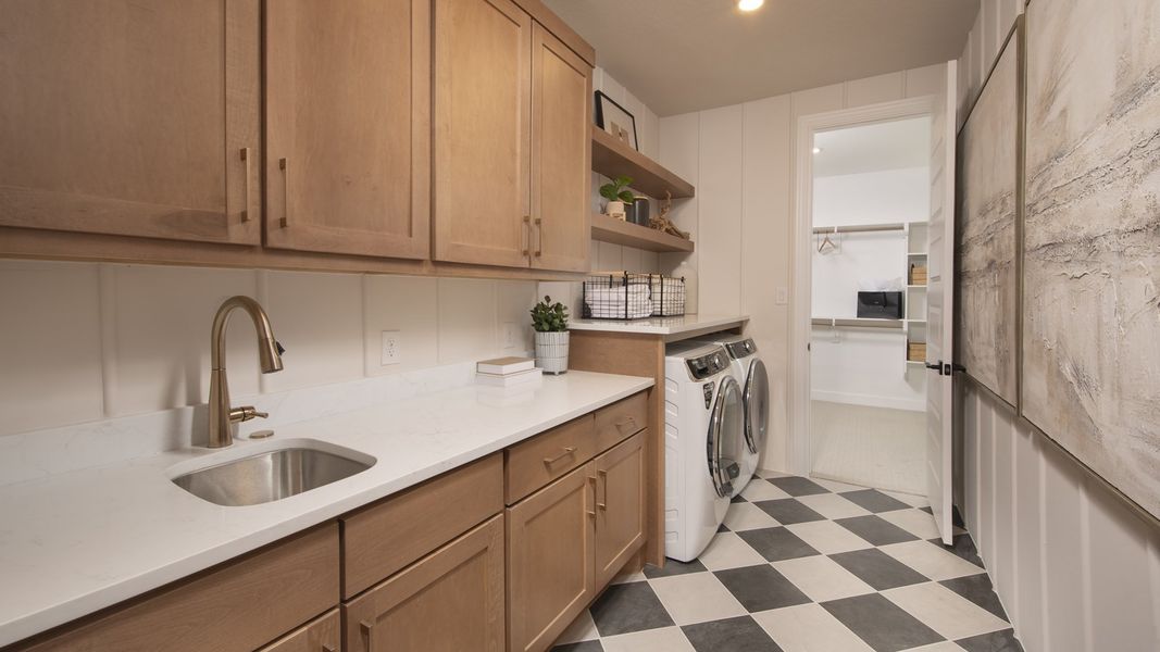 Furnished interior in a model home at The Dominion 70' in San Antonio (Image 22). Furnished interior in a model home at The Dominion 70' in San Antonio (Image 22).