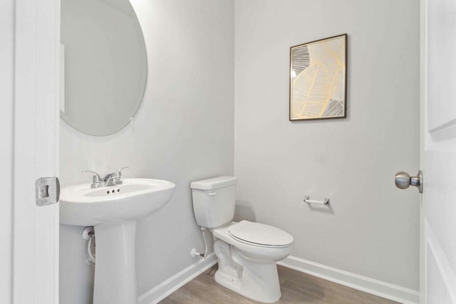 Furnished interior in a model home at Fairview Lake Townhomes in Conyers (Image 20). Furnished interior in a model home at Fairview Lake Townhomes in Conyers (Image 20).