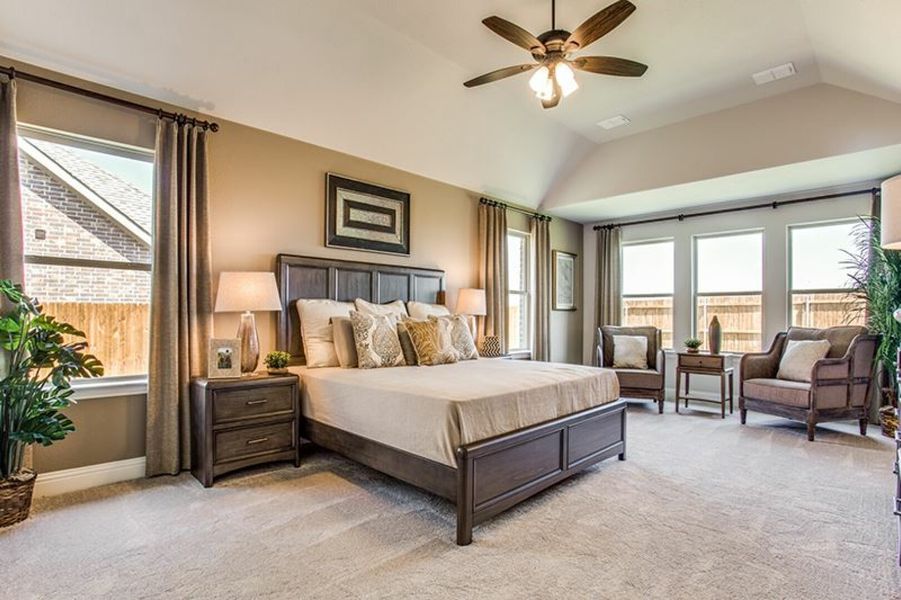 Image 5 of the Autumn Run community in Midlothian, TX.