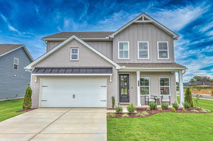 *The Stanford Plan Model Home. Selections and finishes may vary.