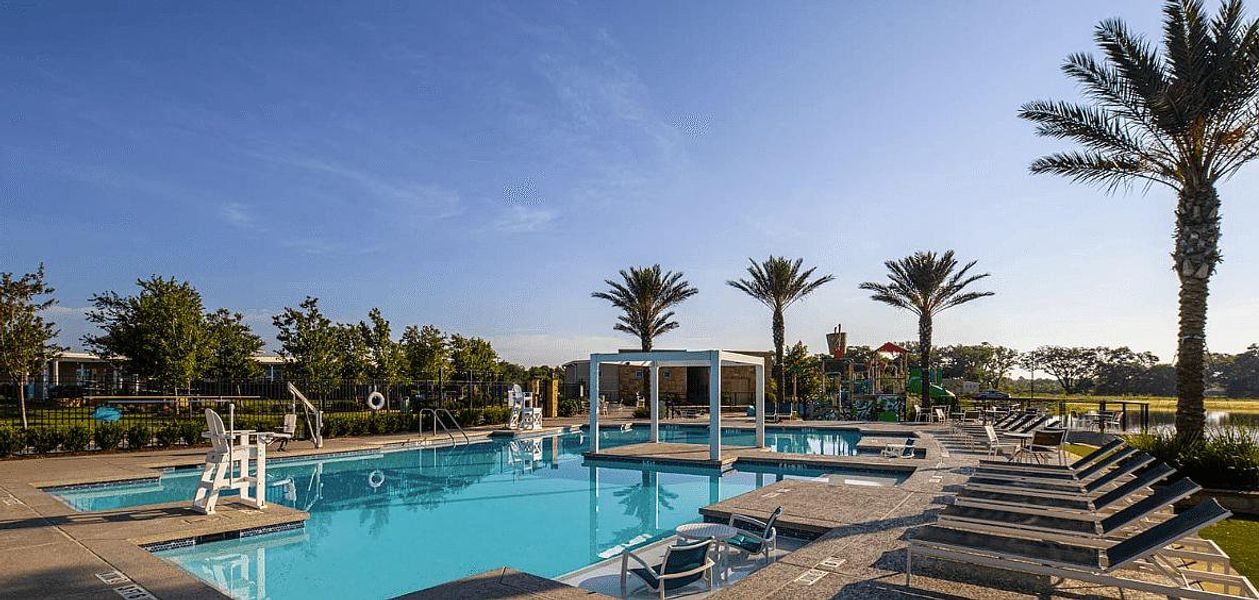 Community amenity available to residents of Meridiana in Manvel (Image 22).