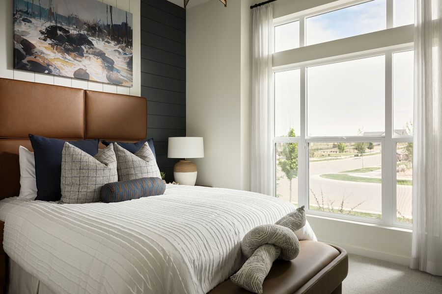 Furnished interior in a model home at The Aurora Highlands The Vistas in Aurora (Image 27). Furnished interior in a model home at The Aurora Highlands The Vistas in Aurora (Image 27).