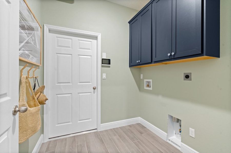 Furnished interior in a model home at Spirit Of Sebastian in Sebastian (Image 69).