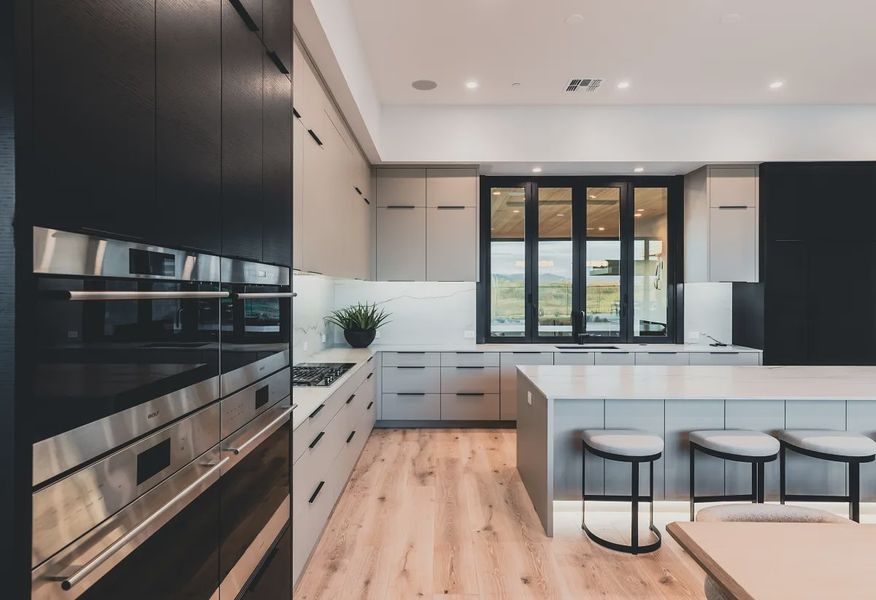 7533 Model Kitchen - 13 of 14