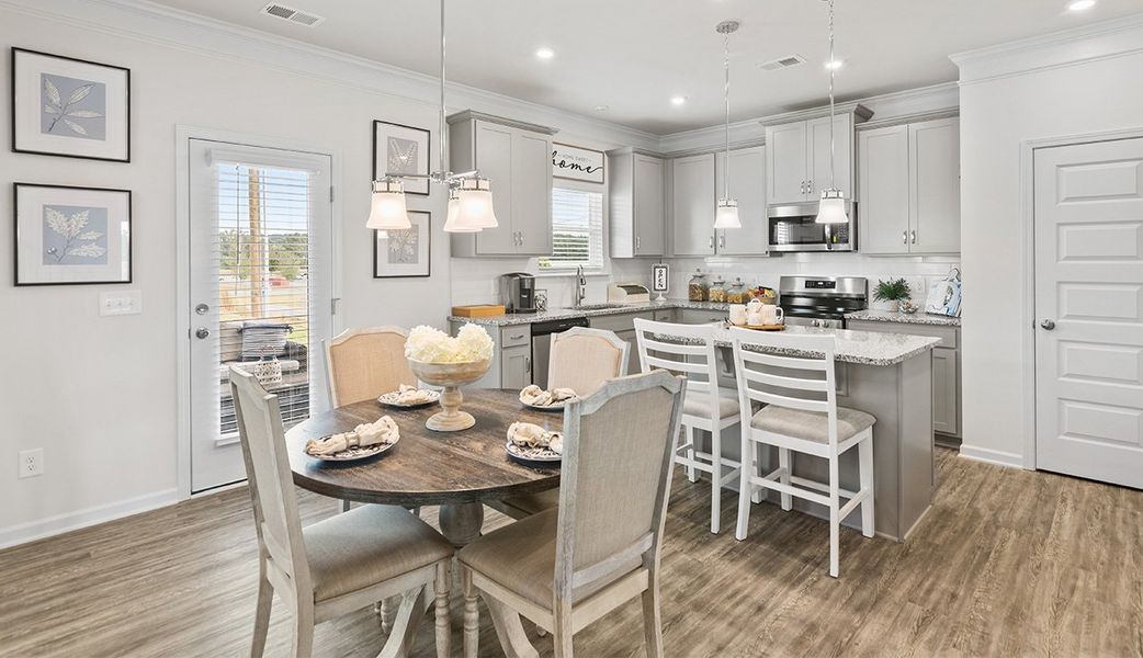 The Coleman - Breakfast and Kitchen