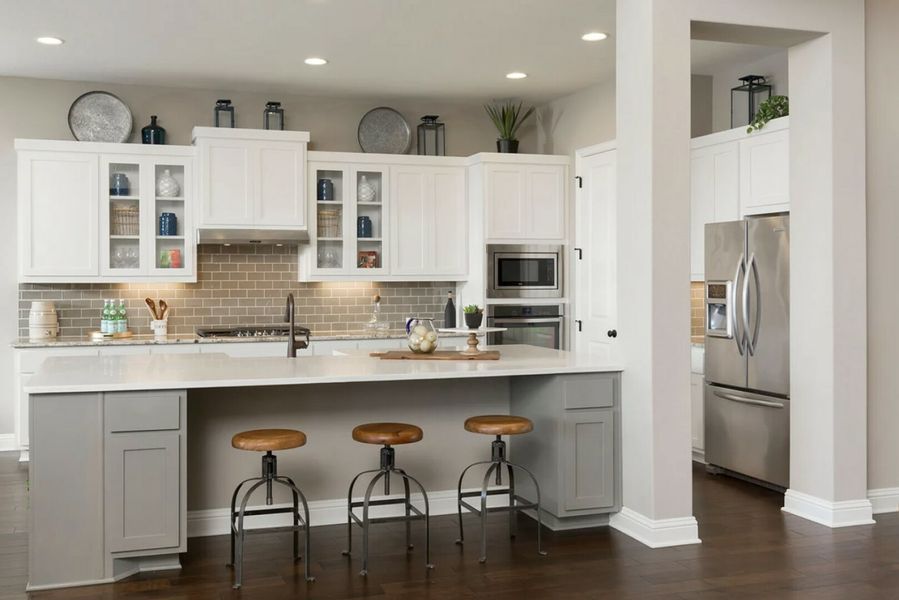 Image 5 of the Paloma Lake 65' community in Round Rock, TX.