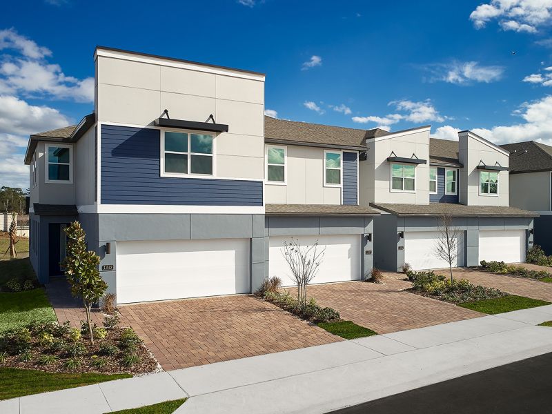 Image 47 of the Hawks Crest Townhomes community in Winter Park, FL.