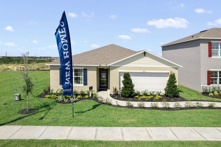 Image 2 of the Forest Lake community in Davenport, FL.