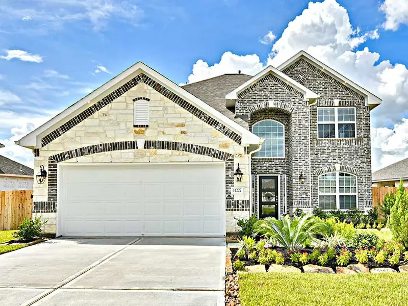 A showcase of a new construction home by Anglia Homes, highlighting their design and quality (Image 1).