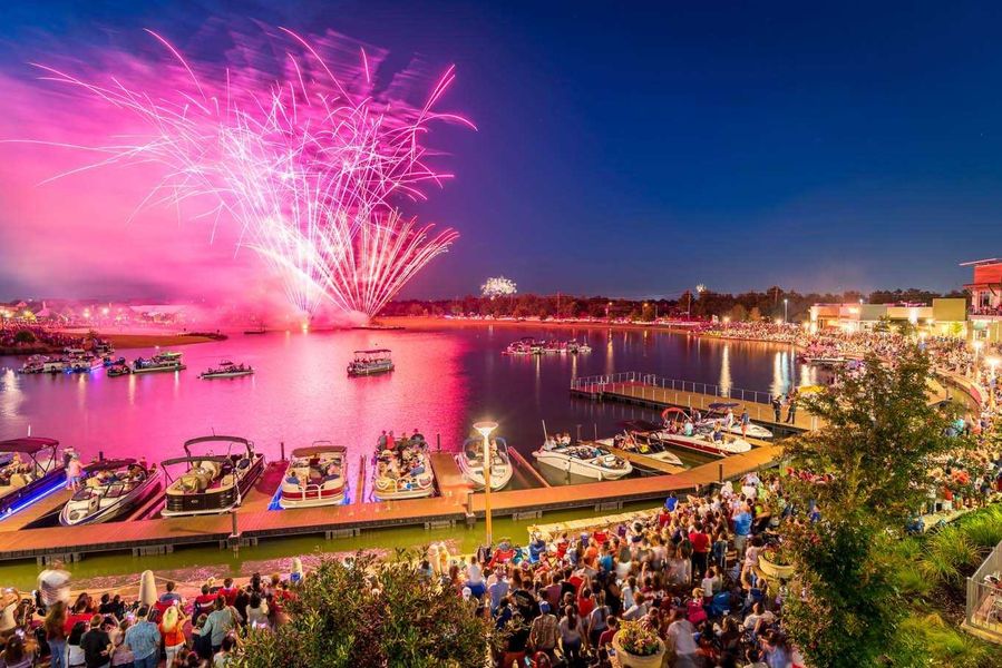 Image 8 of the Towne Lake: Rear Entry Townhomes community in Cypress, TX.