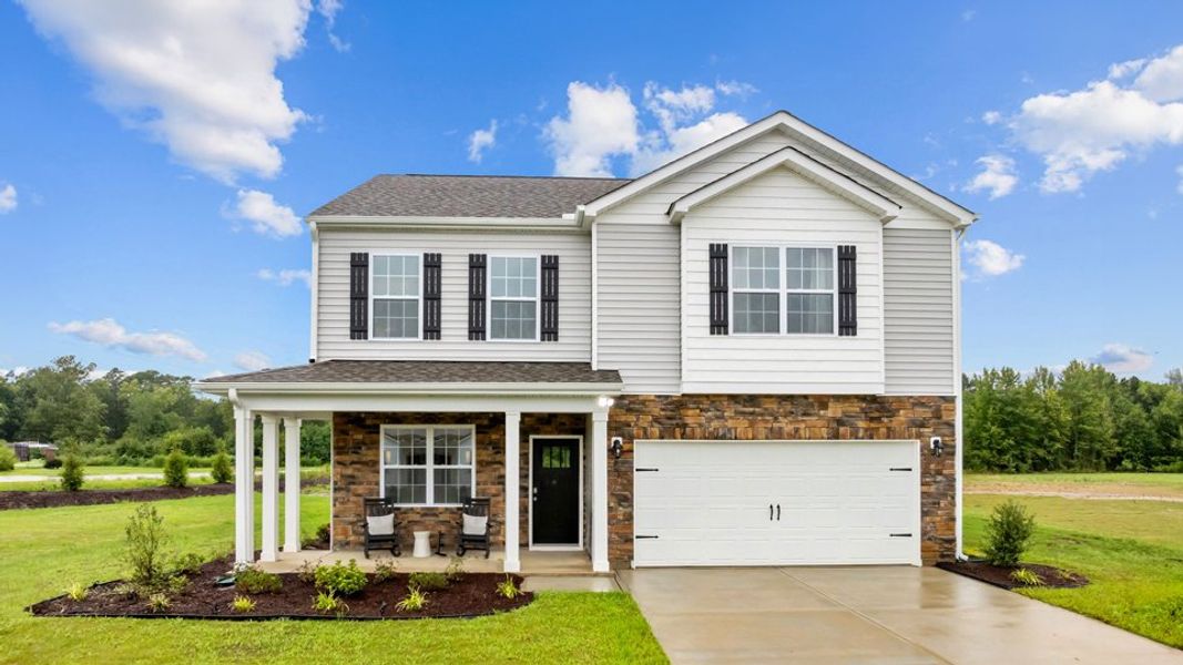 Front exterior of a home in the Chicod Landing community, located in Greenville, NC (Image 3).