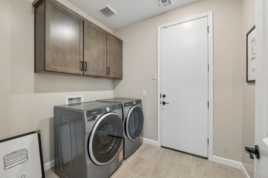 New Homes in Goodyear, AZ.  - Slide 59