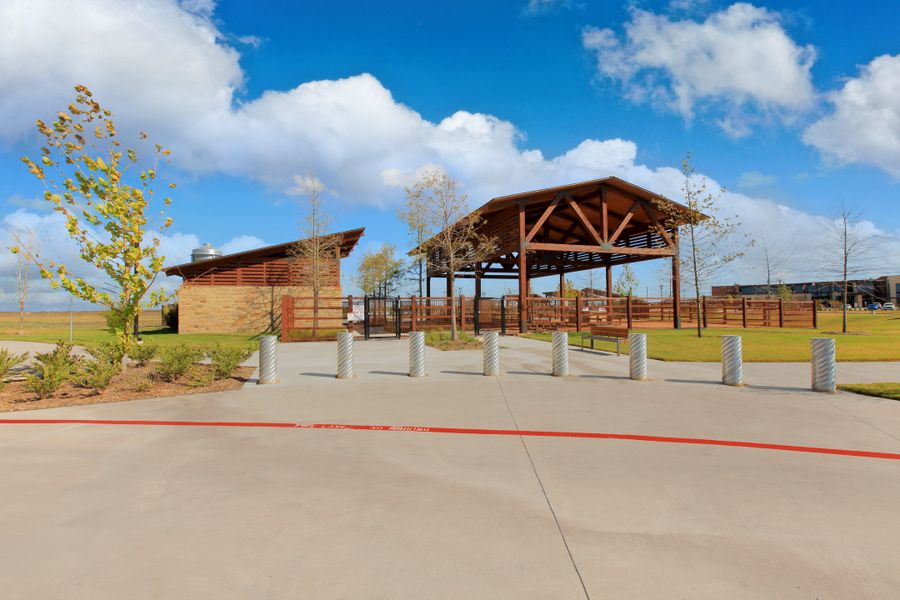 Community amenity available to residents of Silo Mills - Select Series in Joshua (Image 5).