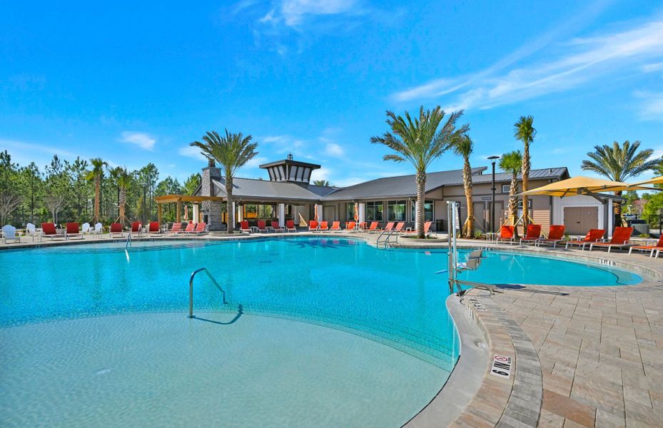 Resort-Style Pool Resort-Style Pool