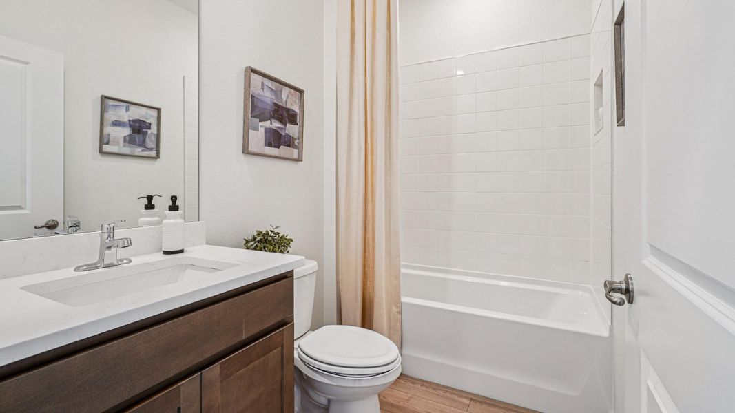 Furnished interior in a model home at Mockingbird Reserve at Winding Oaks in Ocala (Image 13).