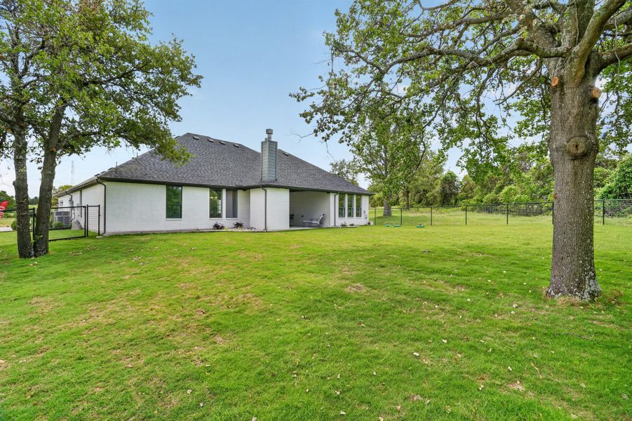 Exterior details of a home in Terra Vista Estates, Springtown (Image 25).