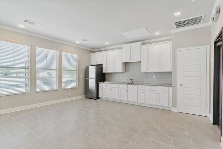 Furnished interior in a model home at High Pointe View in Cumming (Image 12). Furnished interior in a model home at High Pointe View in Cumming (Image 12).