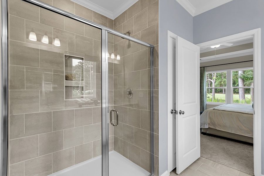 Gwinnett | Primary Bathroom