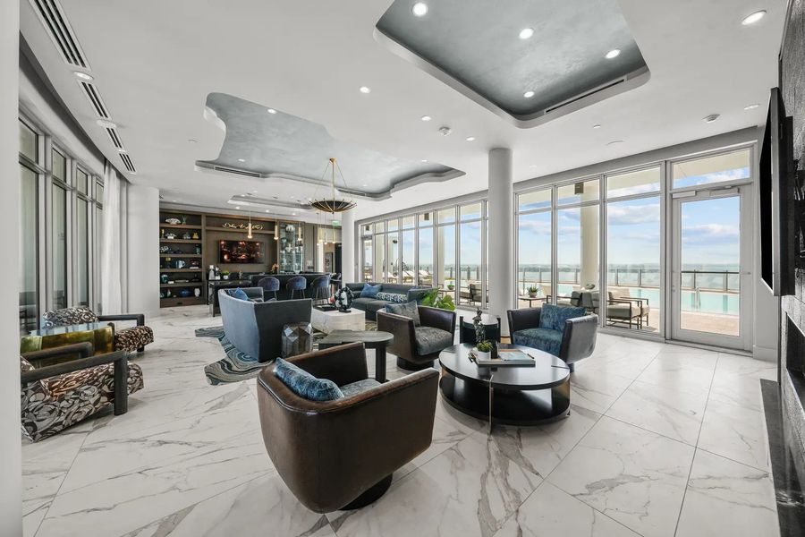 Community amenity available to residents of Altura Bayshore in Tampa (Image 16).