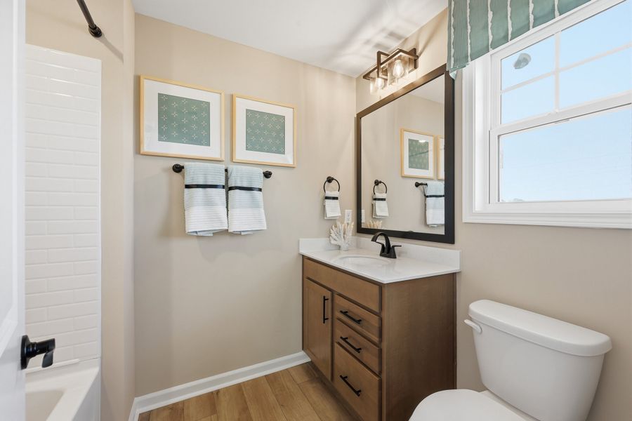 Rivercrest II - Bathroom