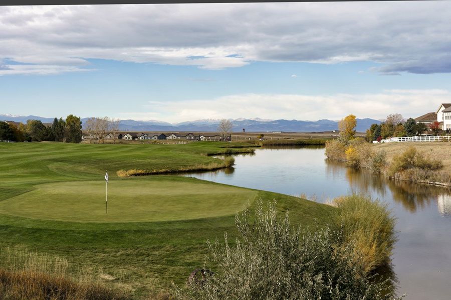 Community golf course