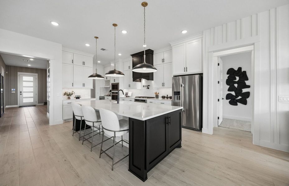Gorgeous Kitchen with Island Gorgeous Kitchen with Island