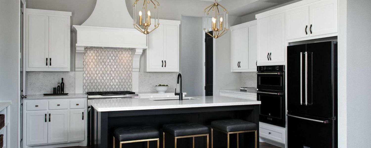 Image 7 of the University Place community in Dallas, TX.