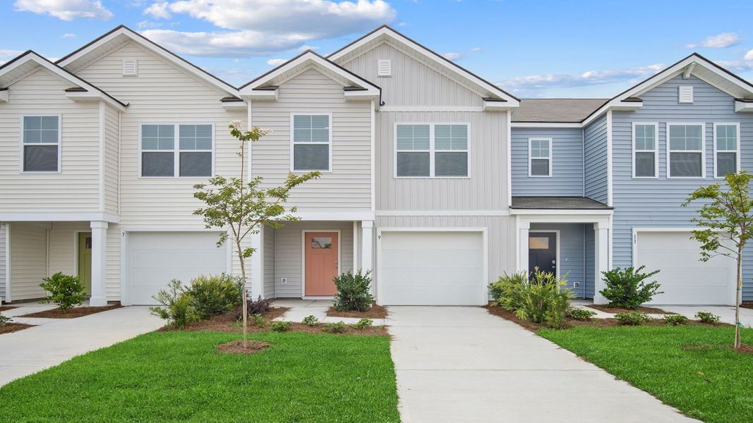 Front exterior of a home in the McKenzie Gardens community, located in Brunswick, GA (Image 12).