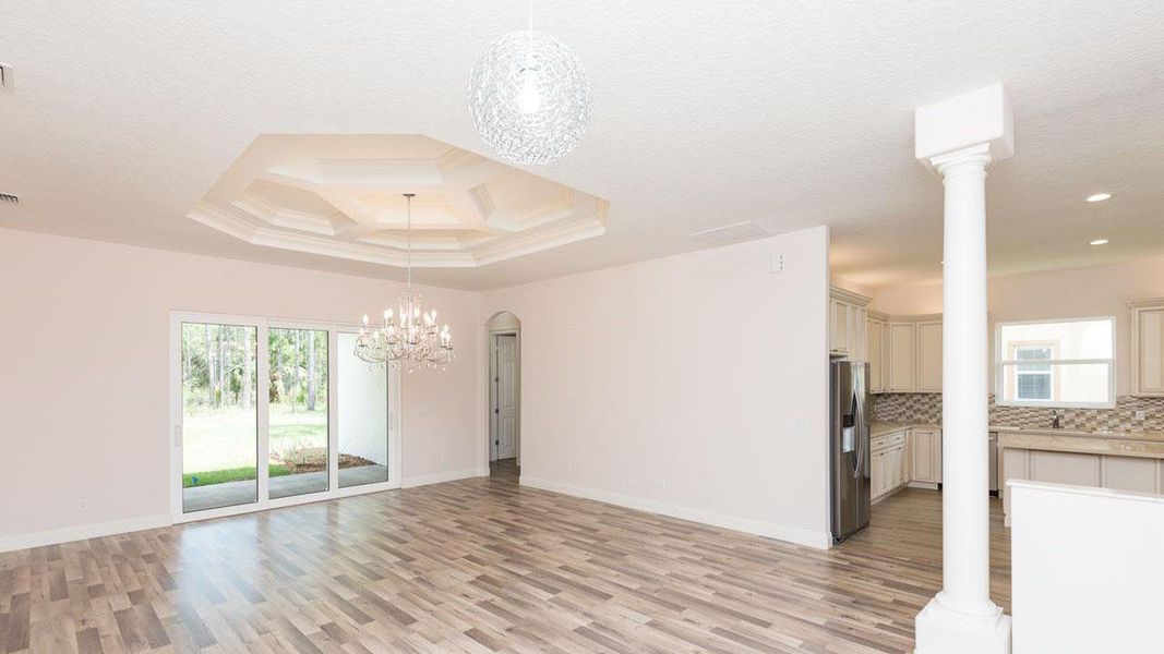 A showcase of a new construction home by Florida Green Construction, highlighting their design and quality (Image 15).