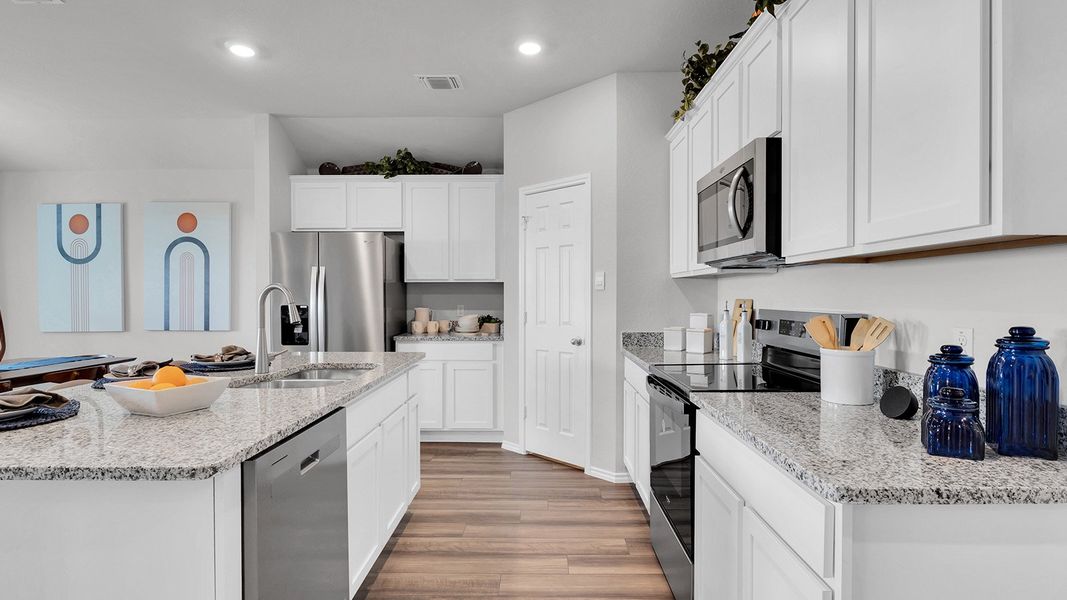 Furnished interior in a model home at Oak Ridge in Temple (Image 6).