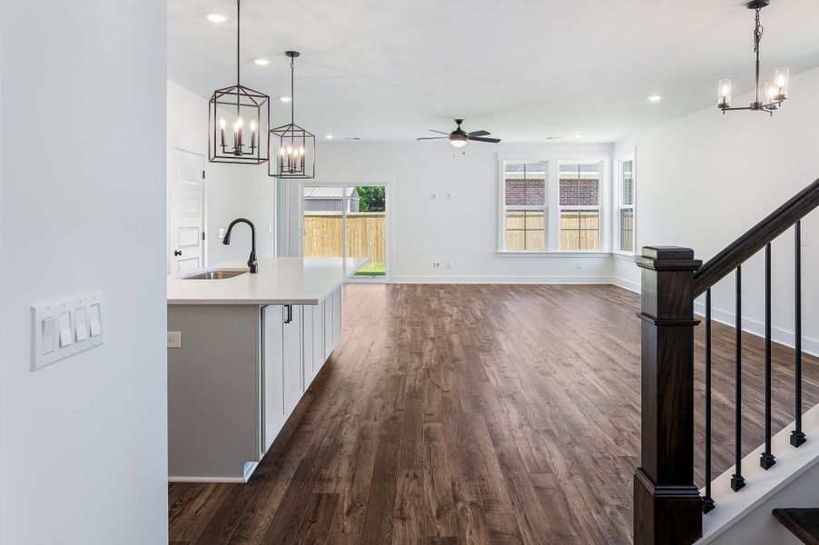 Image 13 of the Creek Pointe community in Moncks Corner, SC.