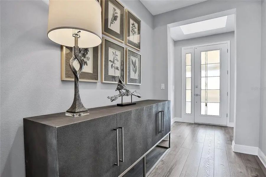 Furnished interior in a model home at Hills of Minneola 50' in Minneola (Image 20).