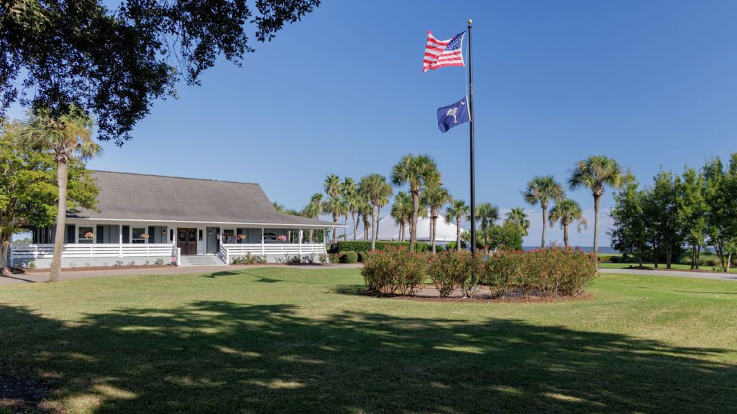 Image 11 of the Bayview Acres community in Mount Pleasant, SC.